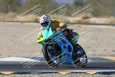 media/Jan-10-2025-CVMA Friday Practice (Fri) [[489e0da257]]/Group 4 and Trackday/Session 5 (Turn 7)/